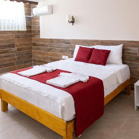Surya Butik Hotel Alacati Exterior foto